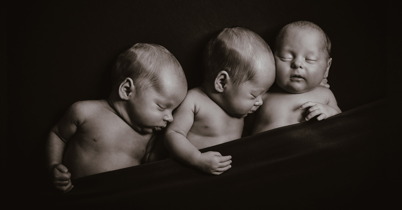 fotografia noworodkowa trojaczki