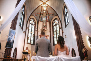 fotorelacja ślubna w kościele